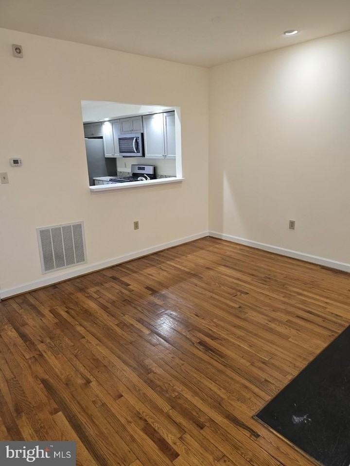 706 10th St Ne - Photo 5 of 18