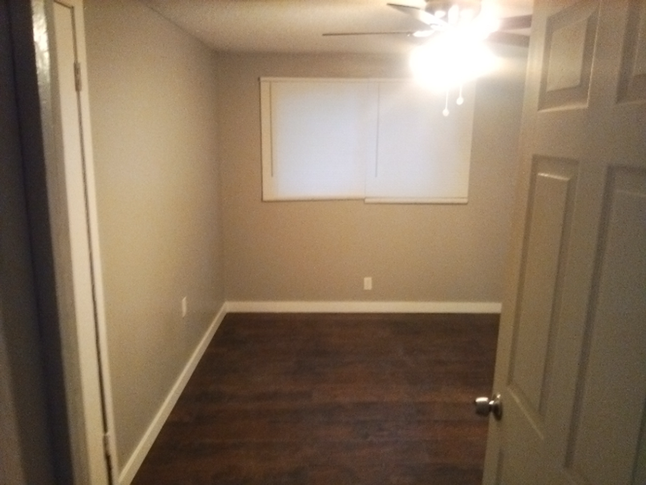 514 E Sears St - Photo 5 of 20