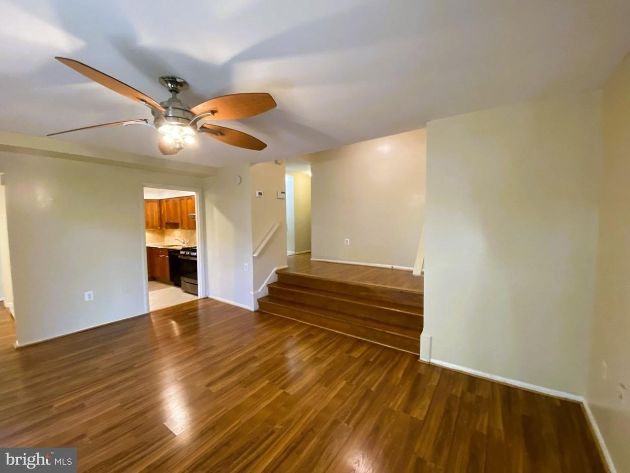 14450 Parkvale Rd - Photo 2 of 15