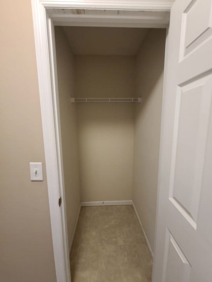 914 Switchgrass Ln - Photo 7 of 24