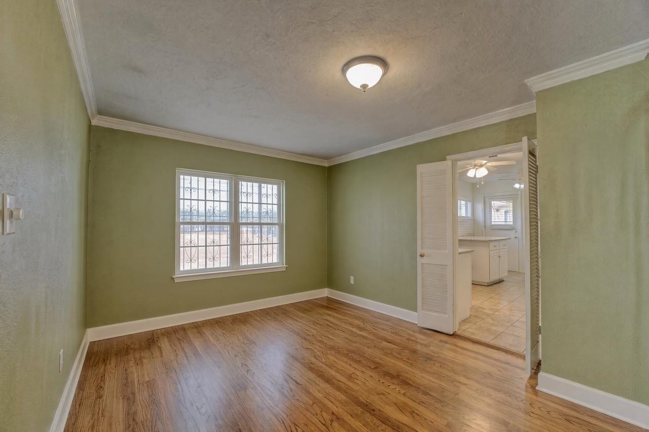 3552 Autumn Ave - Photo 5 of 16