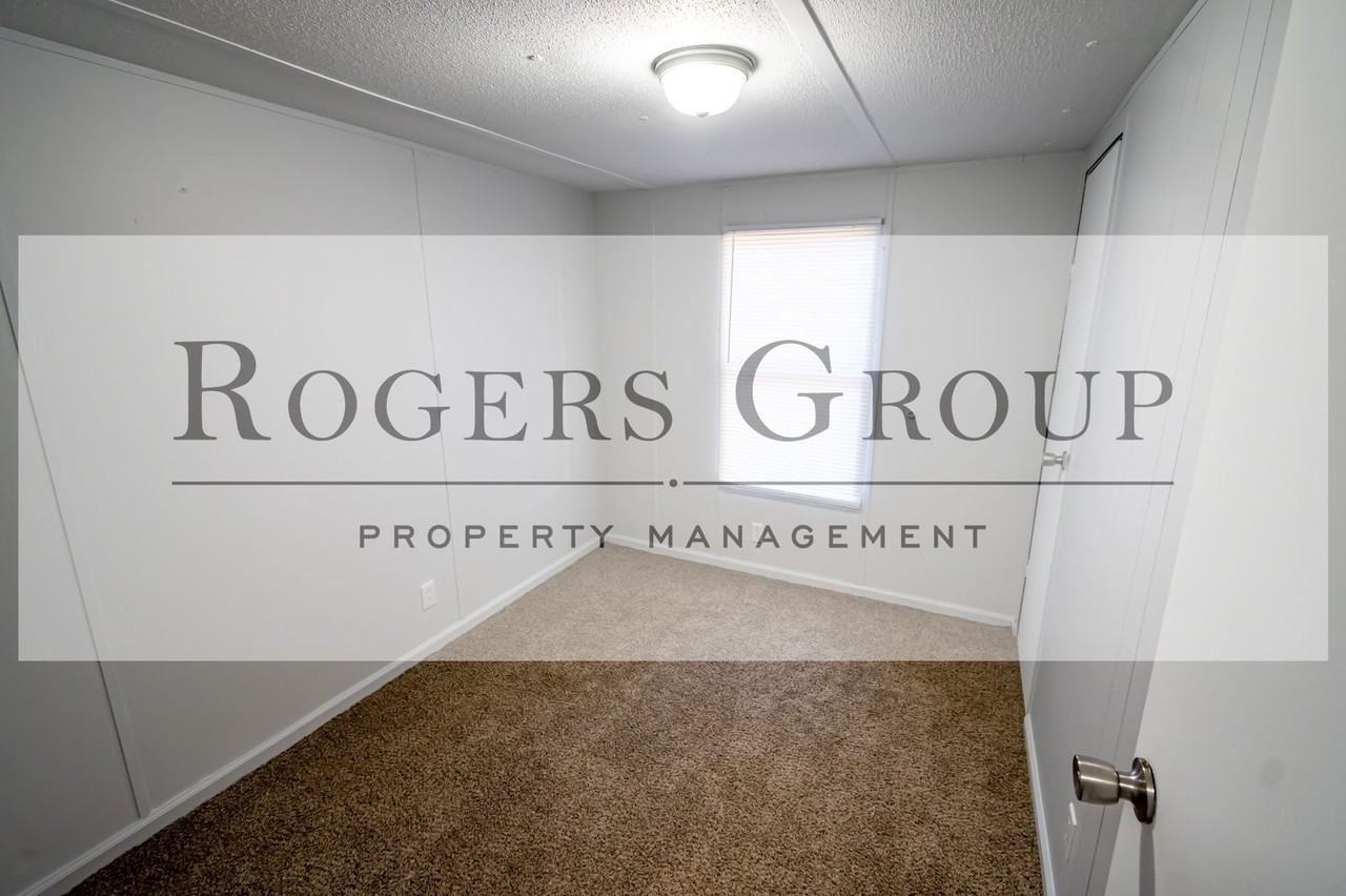 Linwood Ln #20 - Photo 5 of 9
