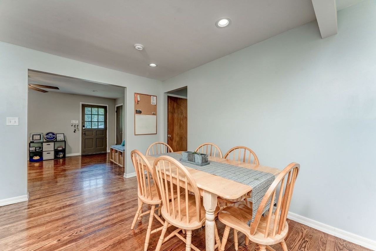 123 Hoffman Ave - Photo 5 of 24