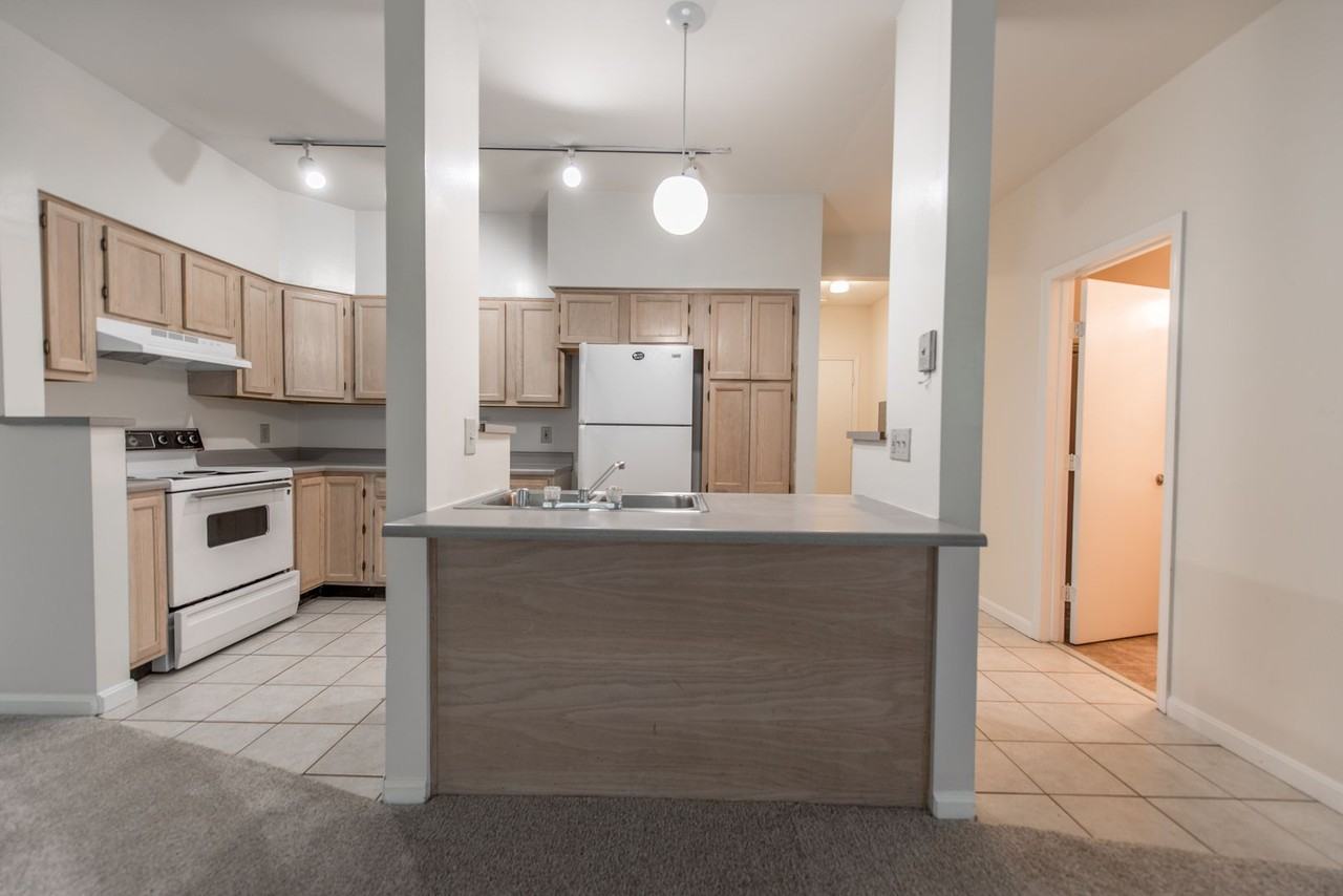 Bellevue Ave - Photo 5 of 28