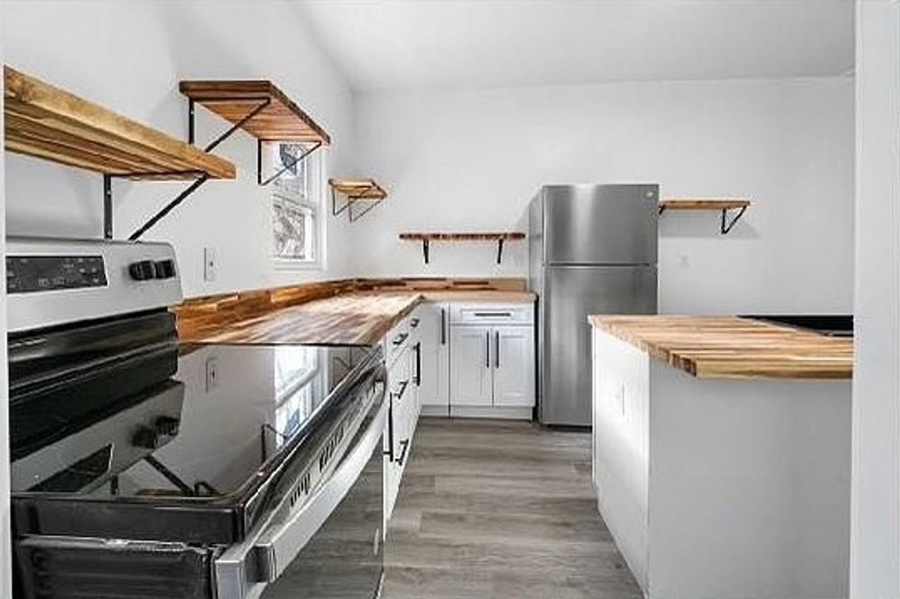 228 E 16th Ave - Photo 3 of 15