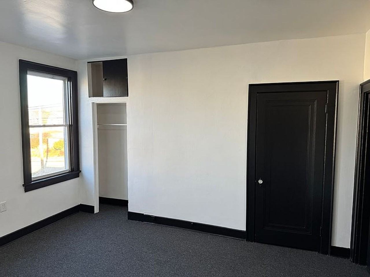 622 E 13th Ave - Photo 3 of 20