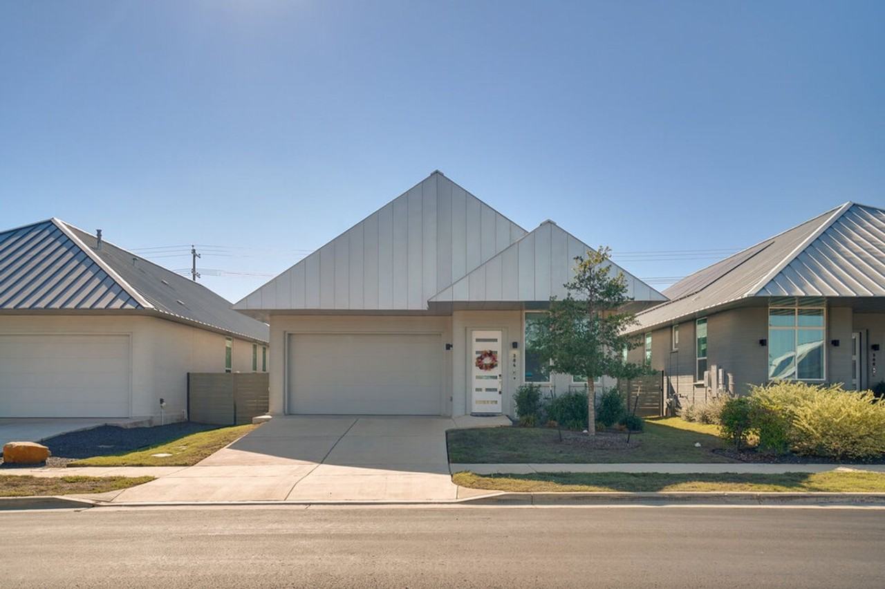 304 Painted Sunset Dr - Photo 2 of 20