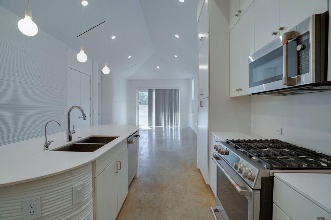 304 Painted Sunset Dr - Photo 3 of 20