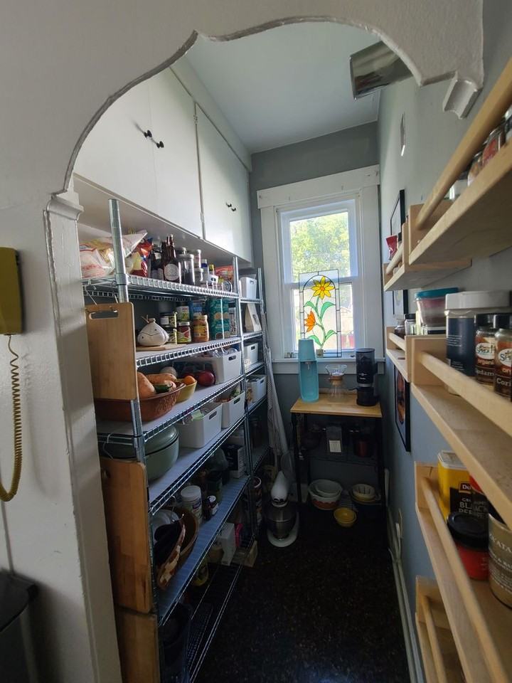 609 S Prairie St - Photo 6 of 20