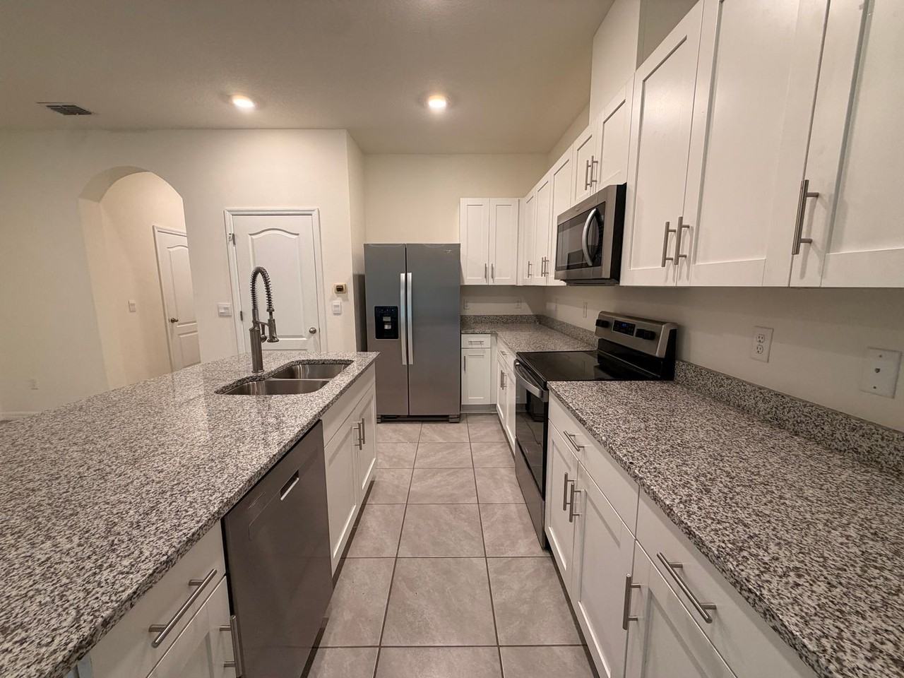 148 Reena Dr - Photo 5 of 16