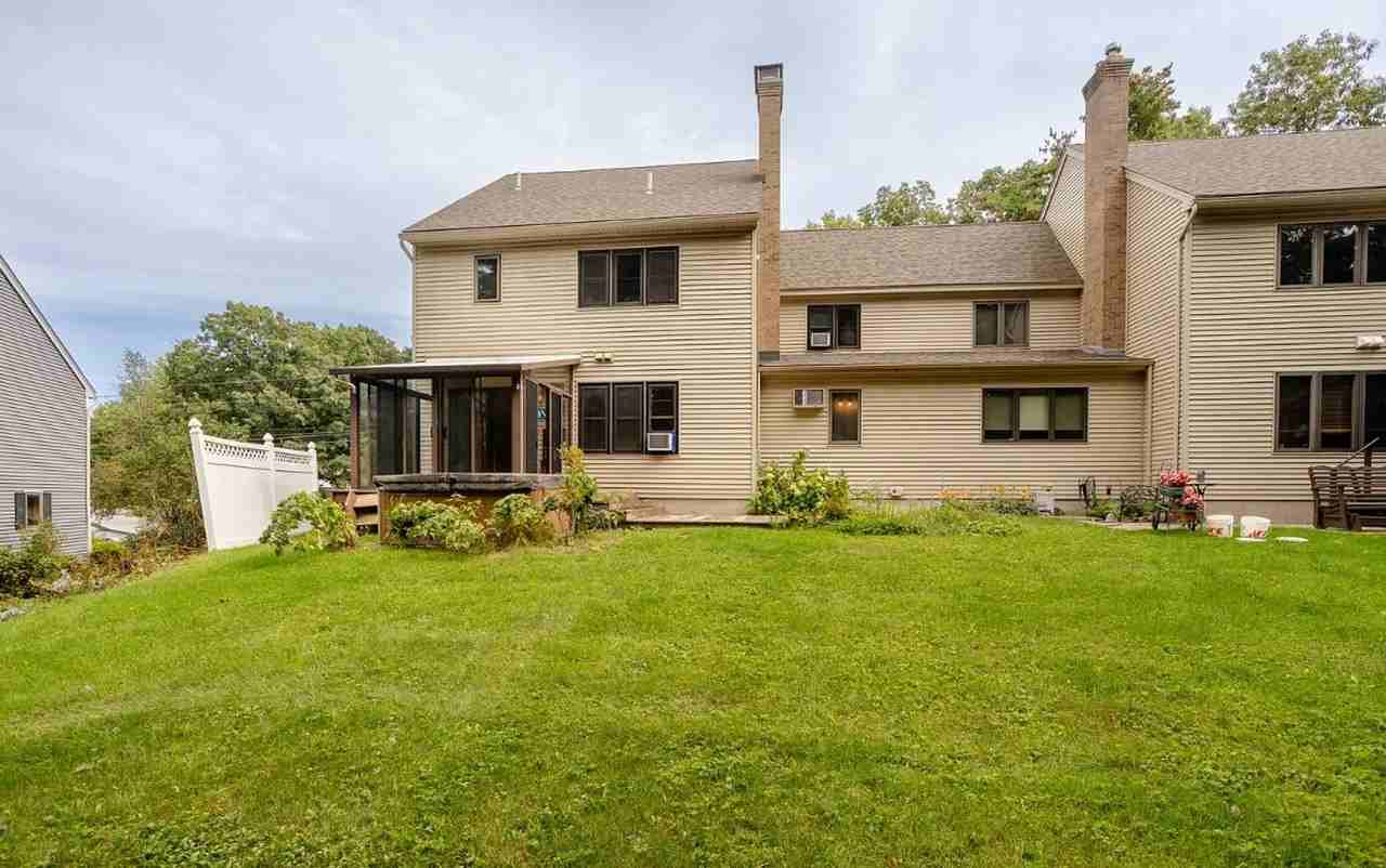 965 Williams Rd - Photo 3 of 32