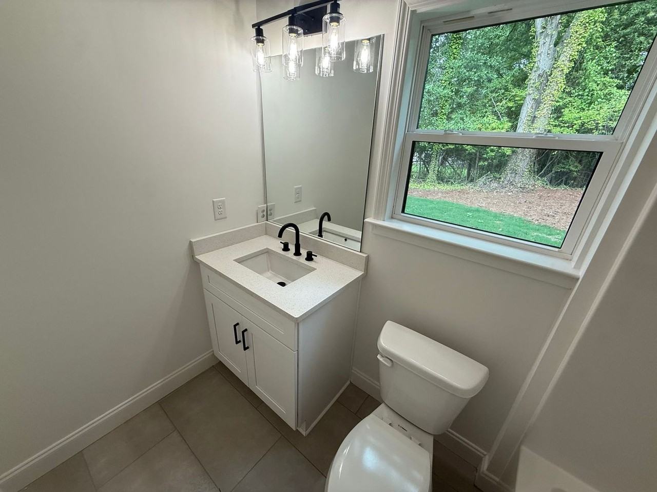 1729 W Hancock Ave - Photo 7 of 12