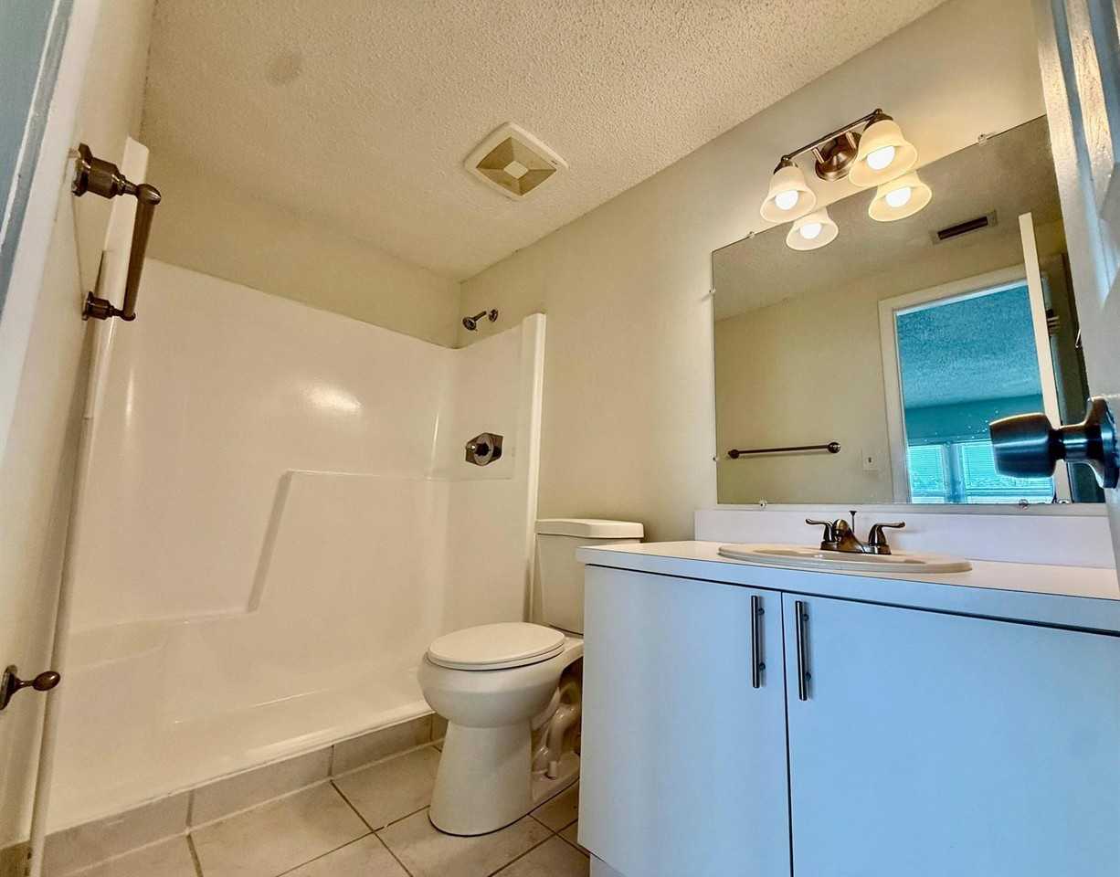 337 Gulfstream Rd - Photo 6 of 8