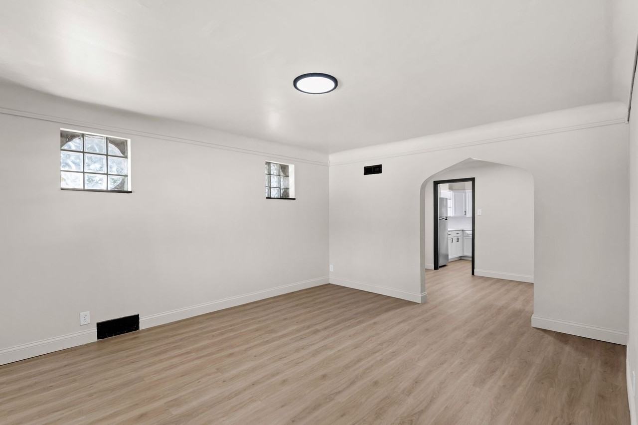 4657 Pennsylvania Ave - Photo 2 of 28
