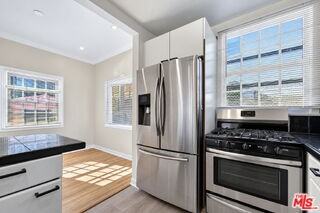 215 S Gale Dr #B - Photo 4 of 8