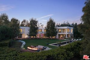 featured image of 652 Chautauqua Blvd