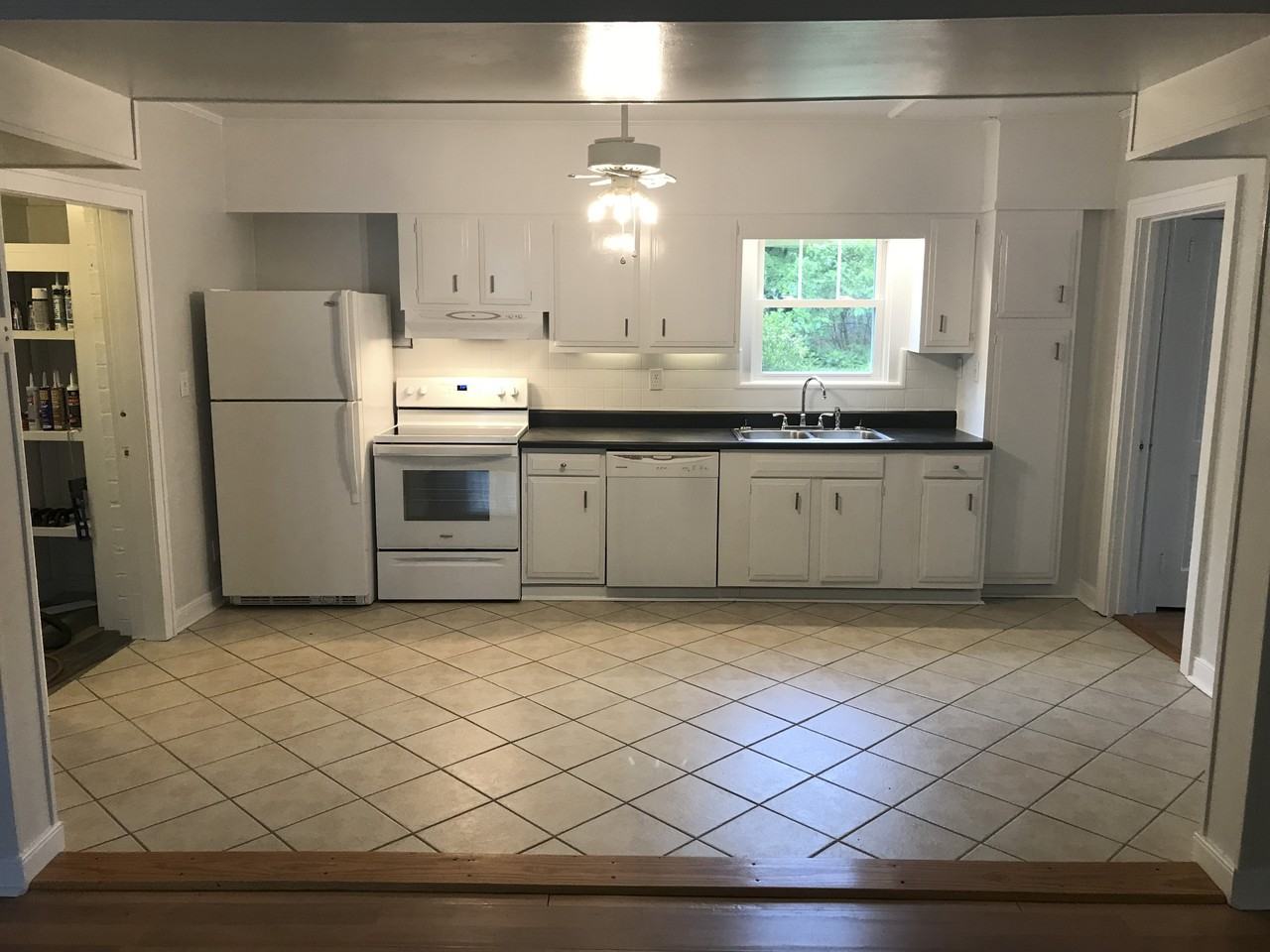 3600 Matoaka Rd #A - Photo 6 of 10