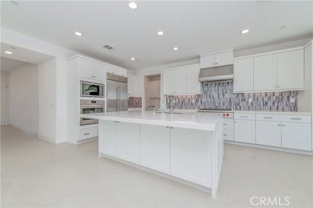 26208 Meadow Dr - Photo 4 of 8