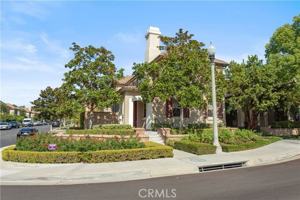 featured image of 171 Great Lawn