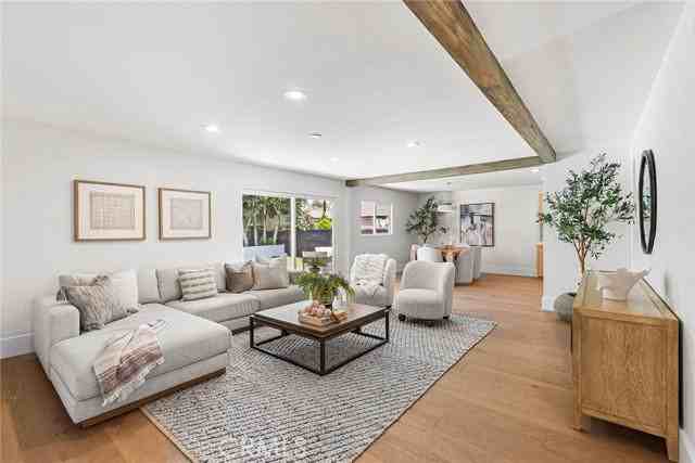 4922 Torida Way - Photo 4 of 8