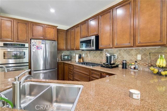 1609 Vista Luna - Photo 5 of 8