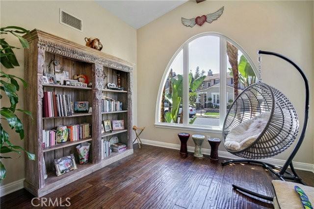 1609 Vista Luna - Photo 7 of 8