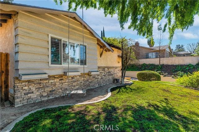 1418 Longview Dr - Photo 2 of 8