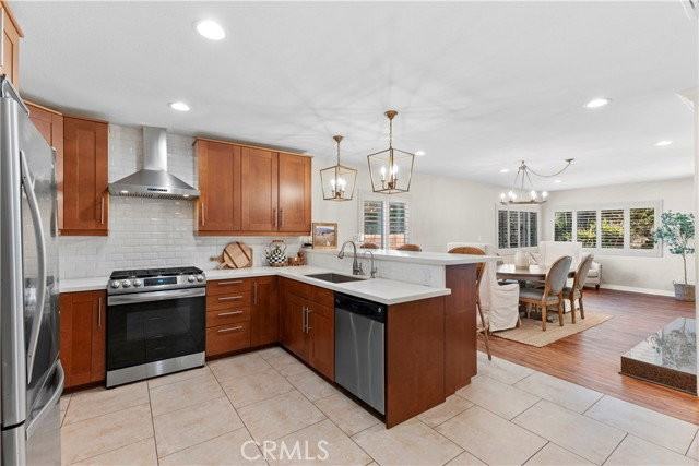 1418 Longview Dr - Photo 6 of 8