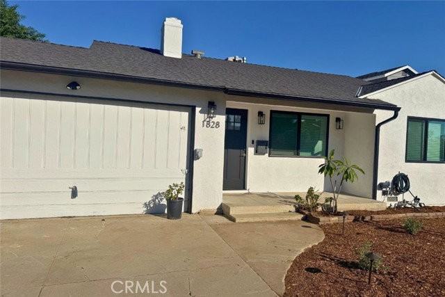 1828 N Kenwood St - Photo 2 of 8