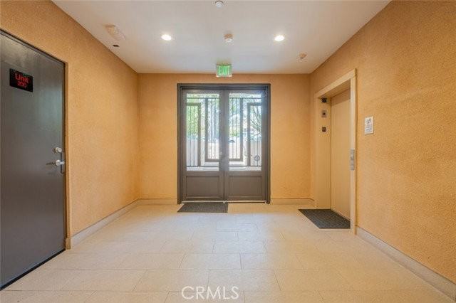 1941 Waltonia Dr #300 - Photo 6 of 8