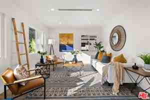 featured image of 5928 Tobias Ave