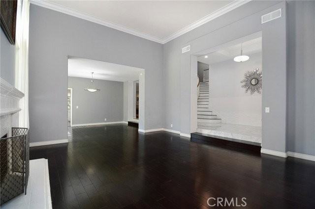24310 Belford Ct - Photo 6 of 8