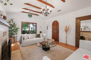 2130 Manning Ave - Photo 5 of 8