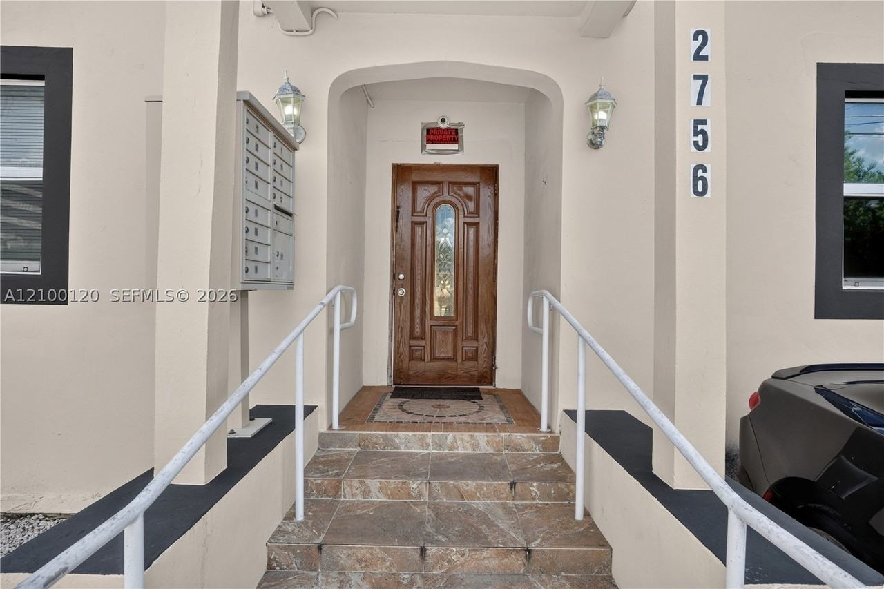 2756 Sw 4th St #7 - Photo 3 of 17