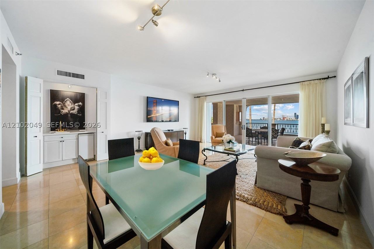 5235 Fisher Island Dr #5235 - Photo 3 of 50