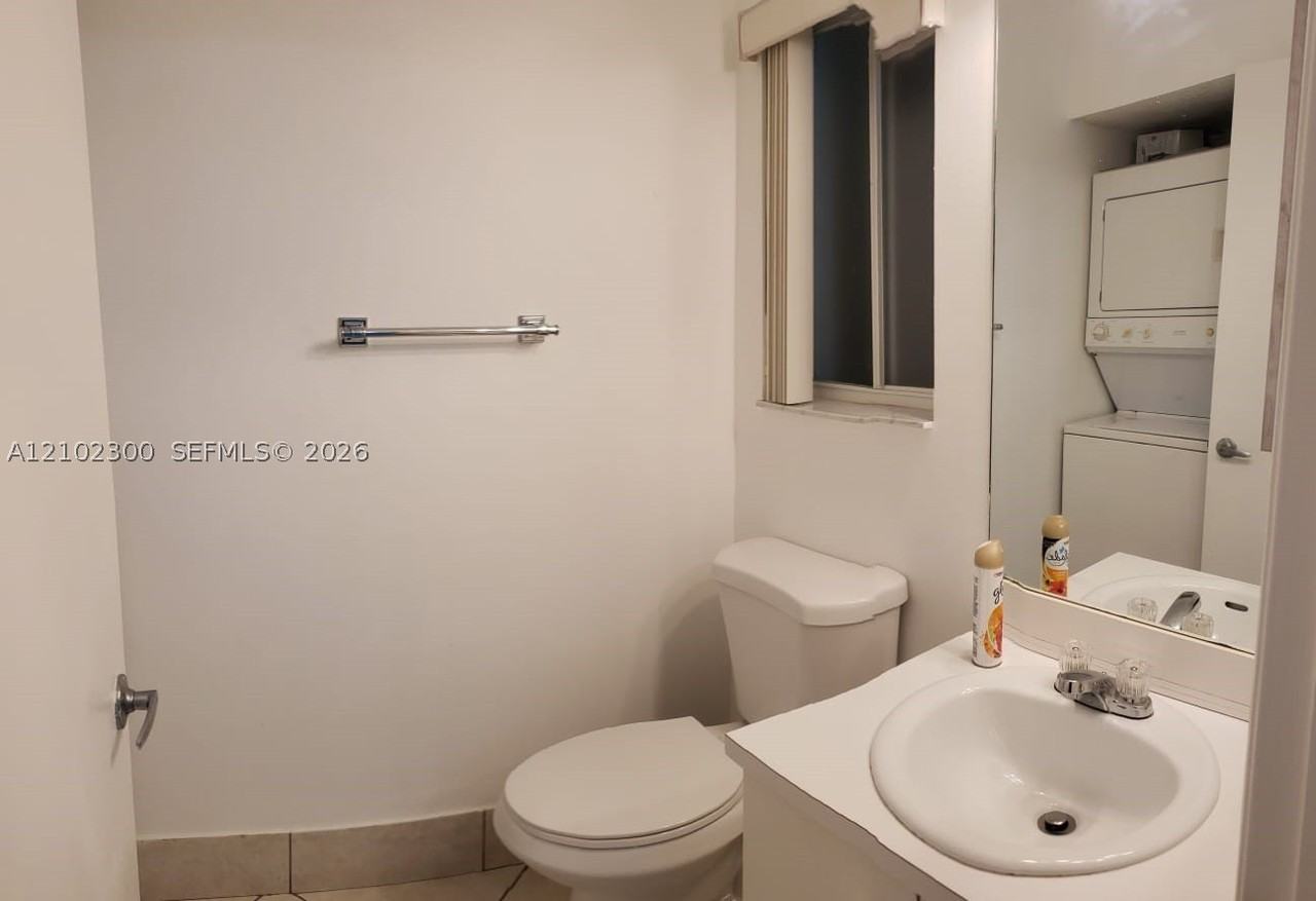 17606 Sw 139th Ct - Photo 4 of 11