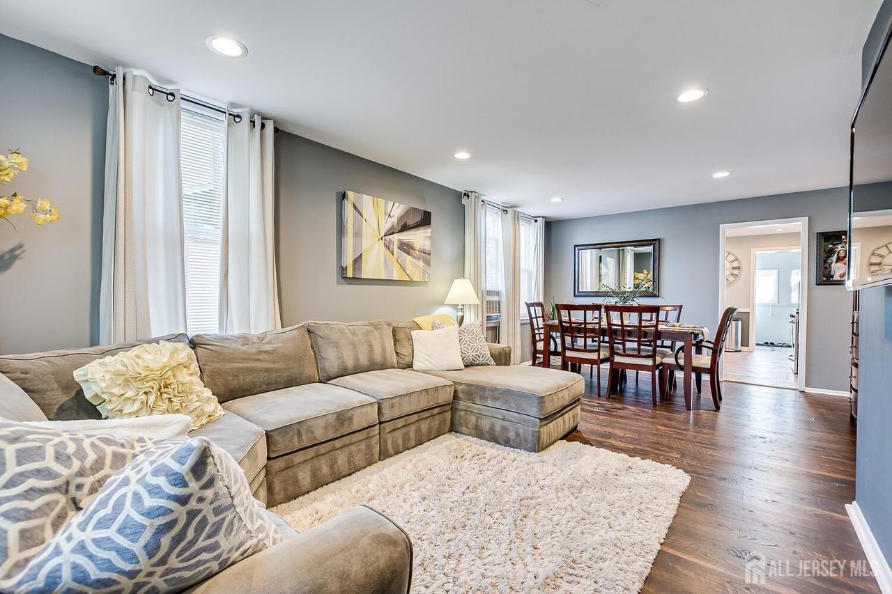 361 Rudolph Ave #1 - Photo 4 of 28