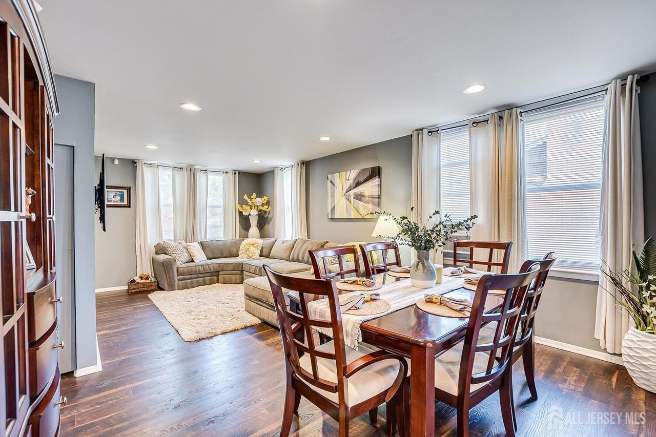 361 Rudolph Ave #1 - Photo 7 of 28