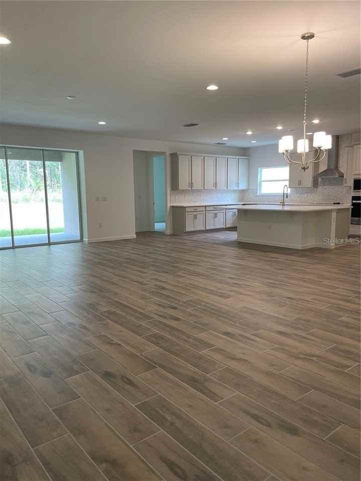 571 Via Bella Ct - Photo 5 of 24