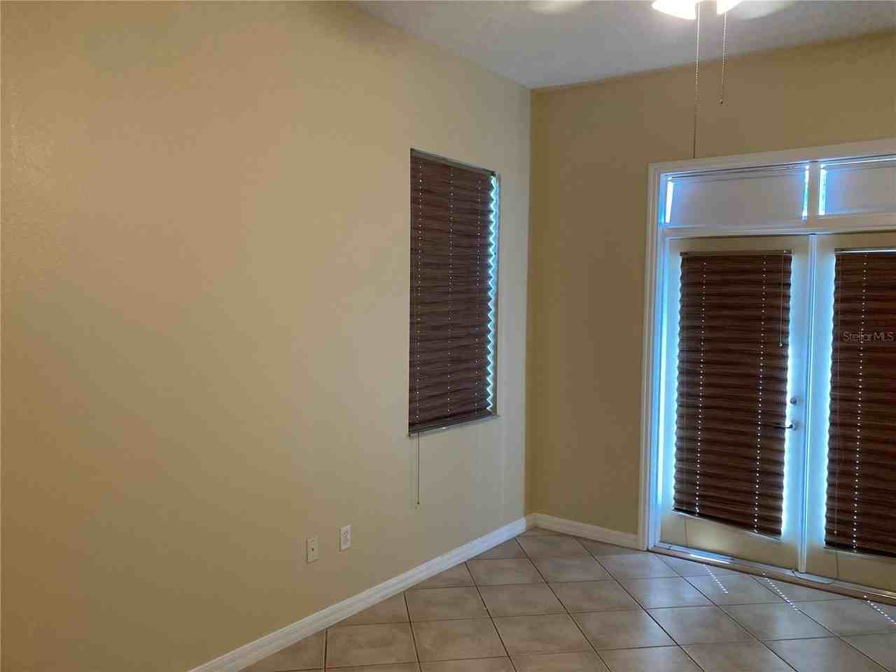 1462 Chessington Cir - Photo 6 of 19