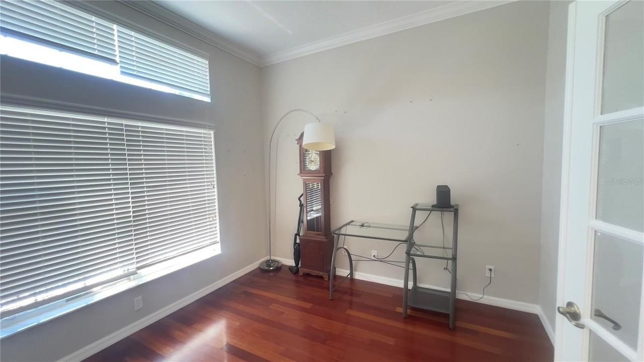 8890 Sw 57th Court Rd - Photo 5 of 41