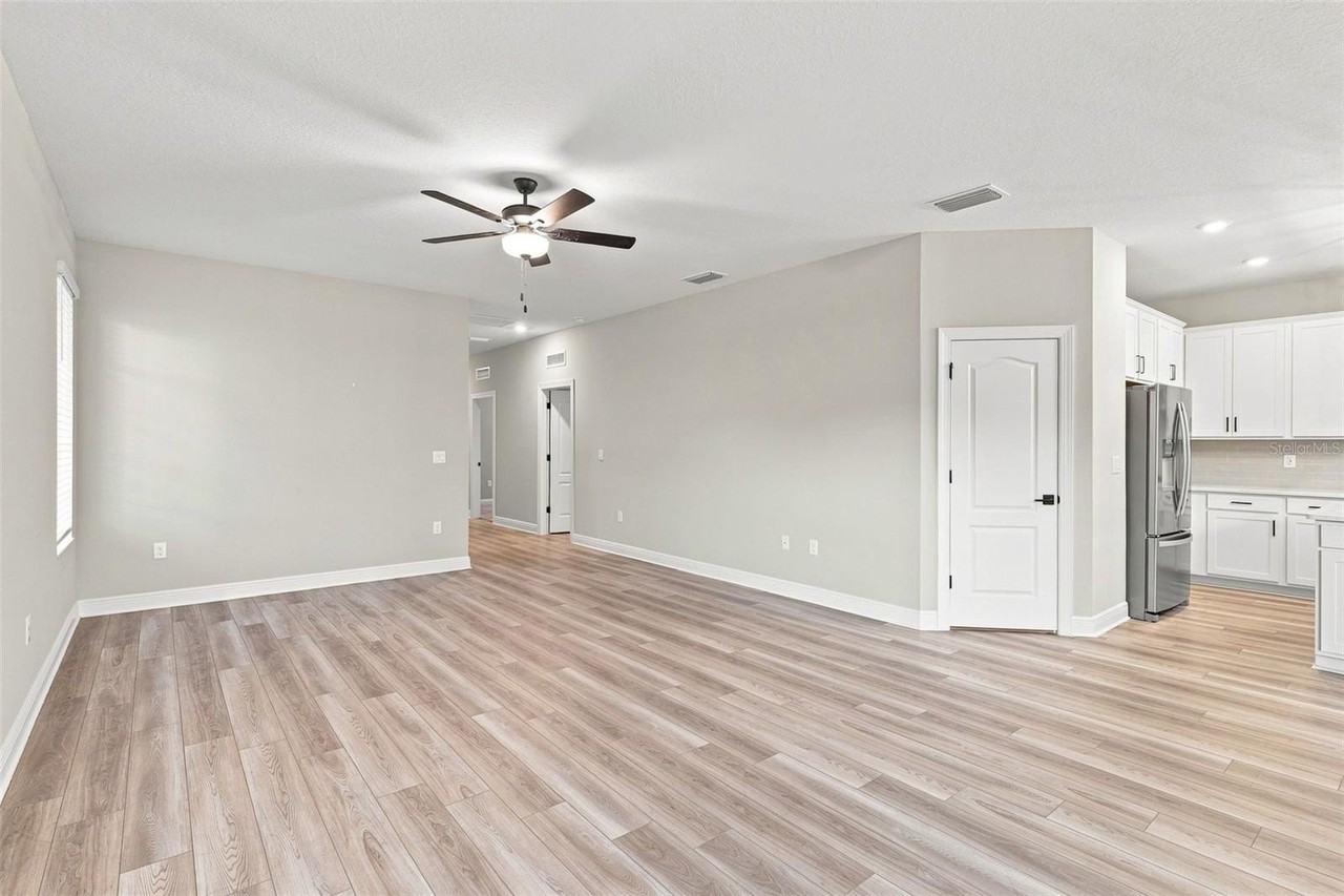 7721 Somersworth Dr - Photo 6 of 27