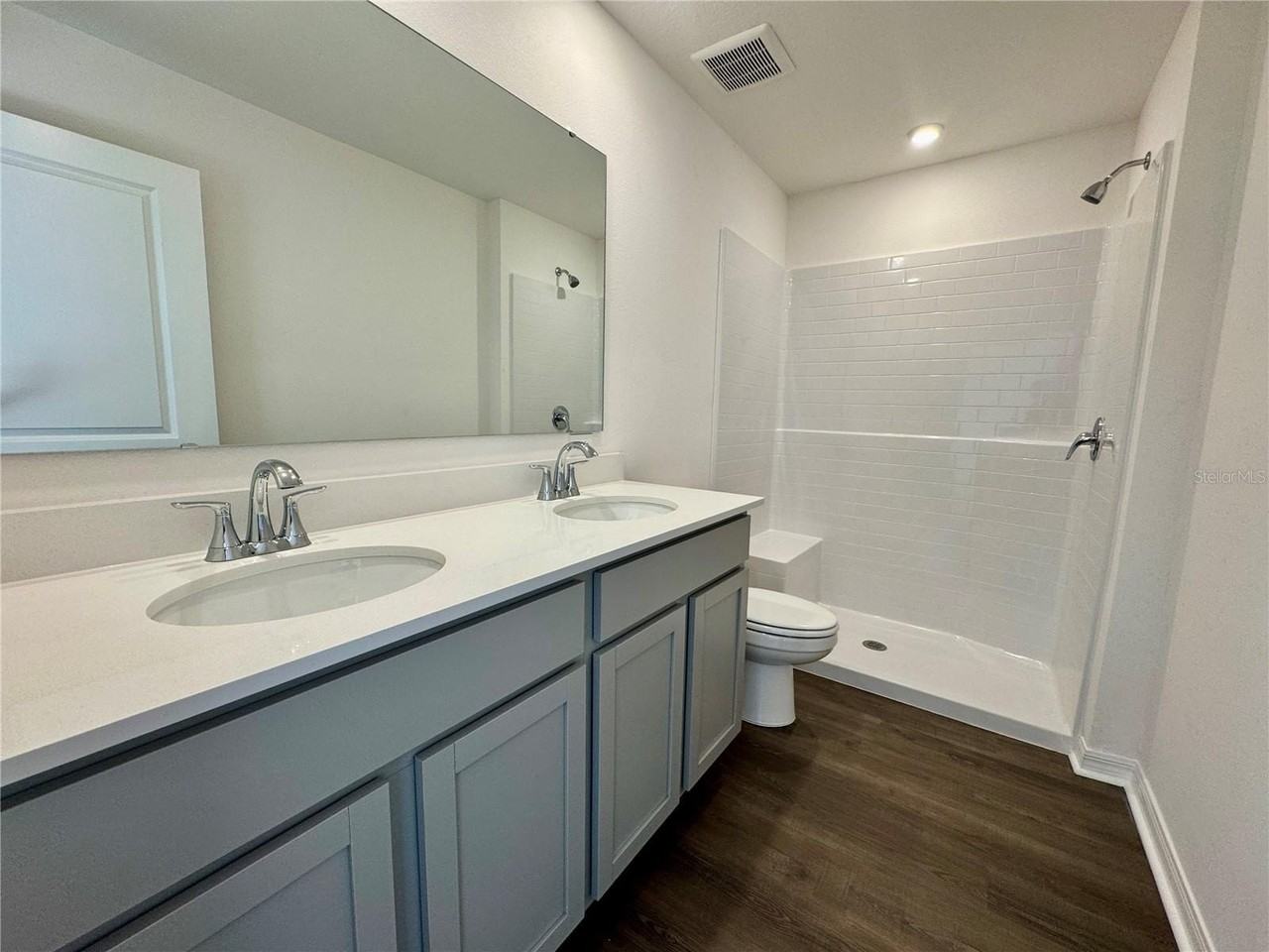 3046 E Glenn St - Photo 6 of 11