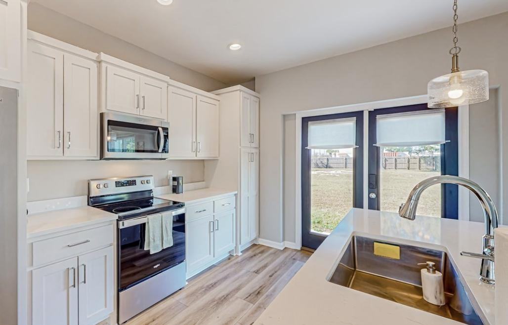 Raven Ln - Photo 2 of 11