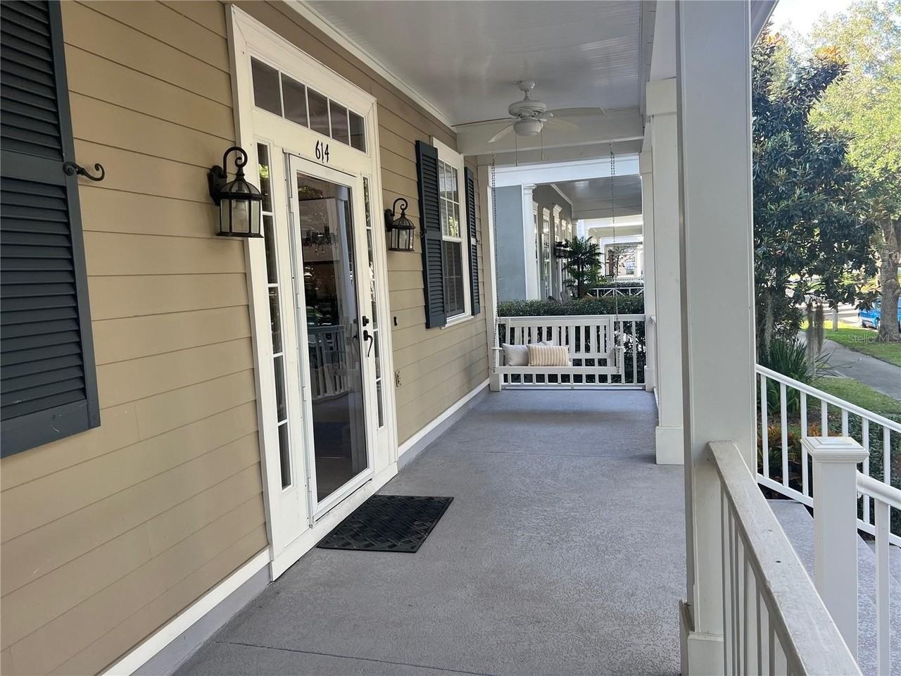 614 Nadina Pl - Photo 2 of 33