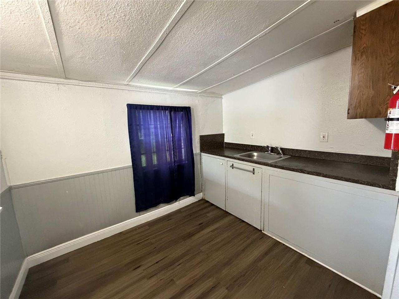 6323 Trouble Creek Rd - Photo 4 of 7
