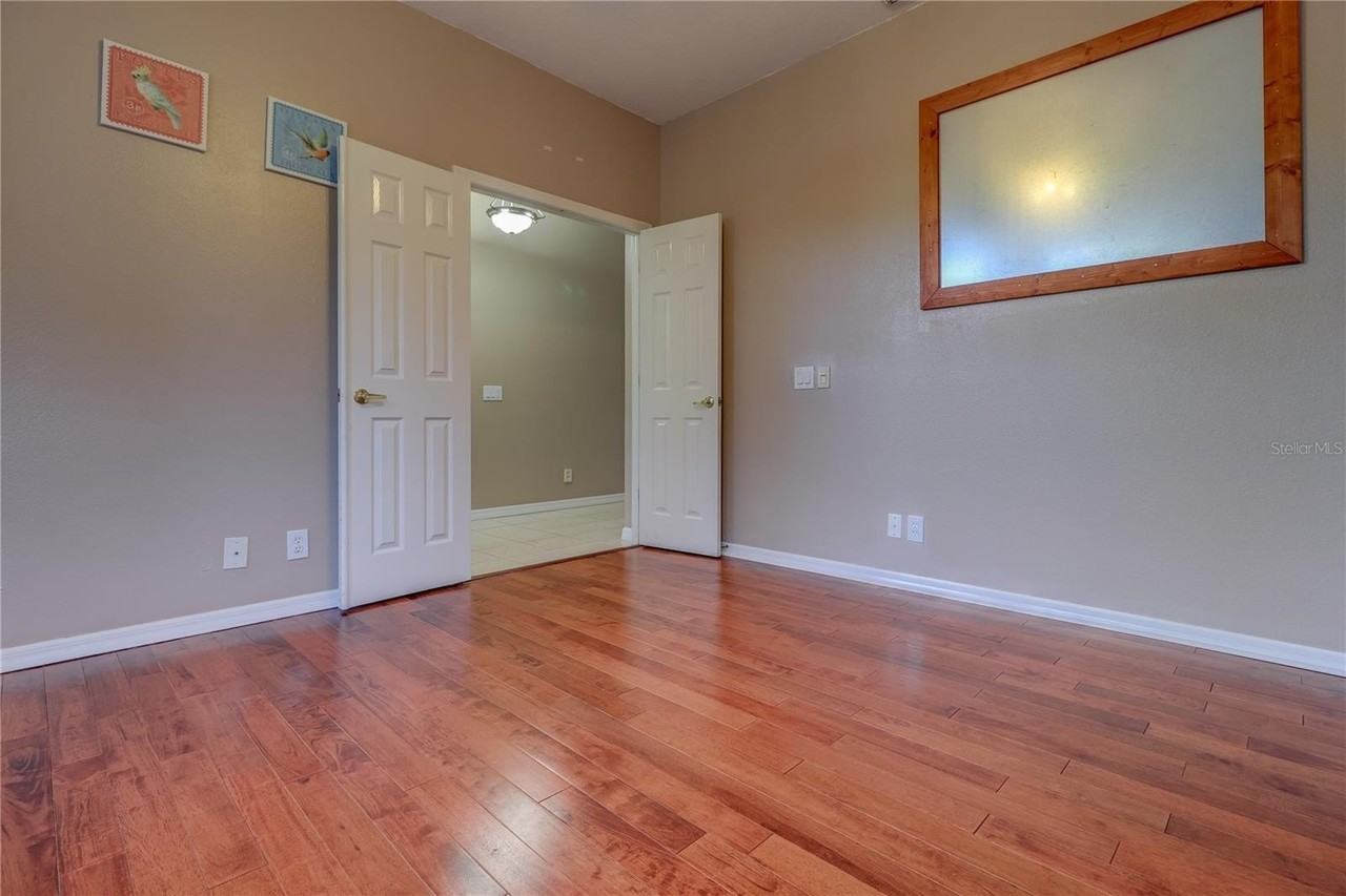 10215 Evergreen Hill Dr - Photo 7 of 50