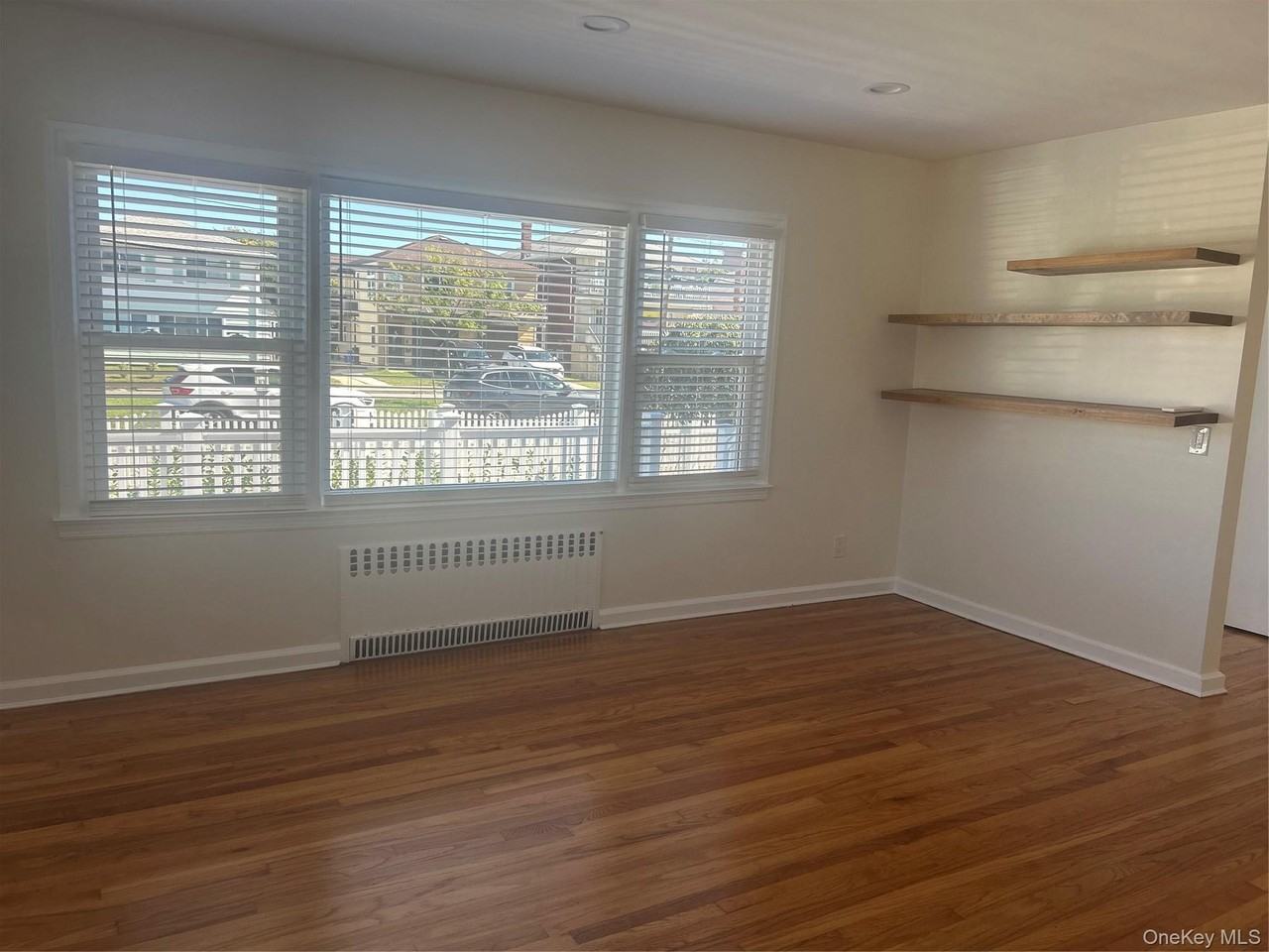 165 Franklin Blvd #MAIN - Photo 7 of 13