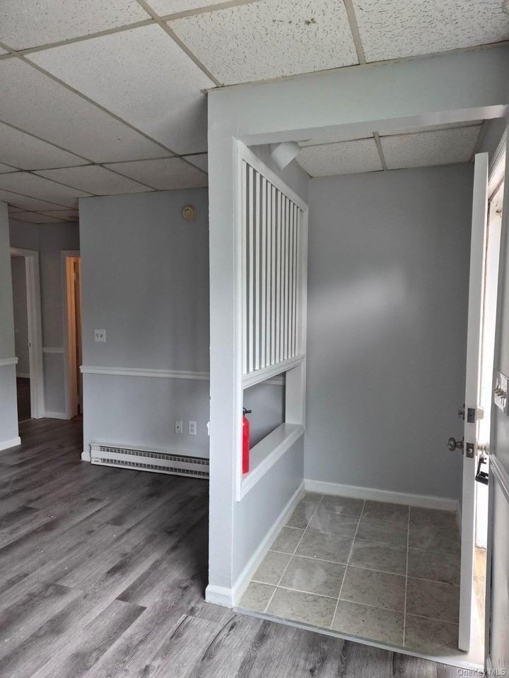 4 Market St #2 - Photo 3 of 11