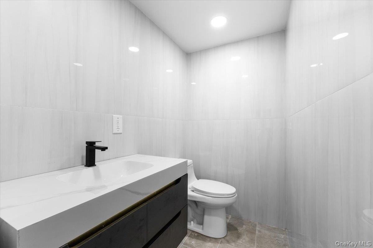 19 Gilchrest Rd - Photo 6 of 31